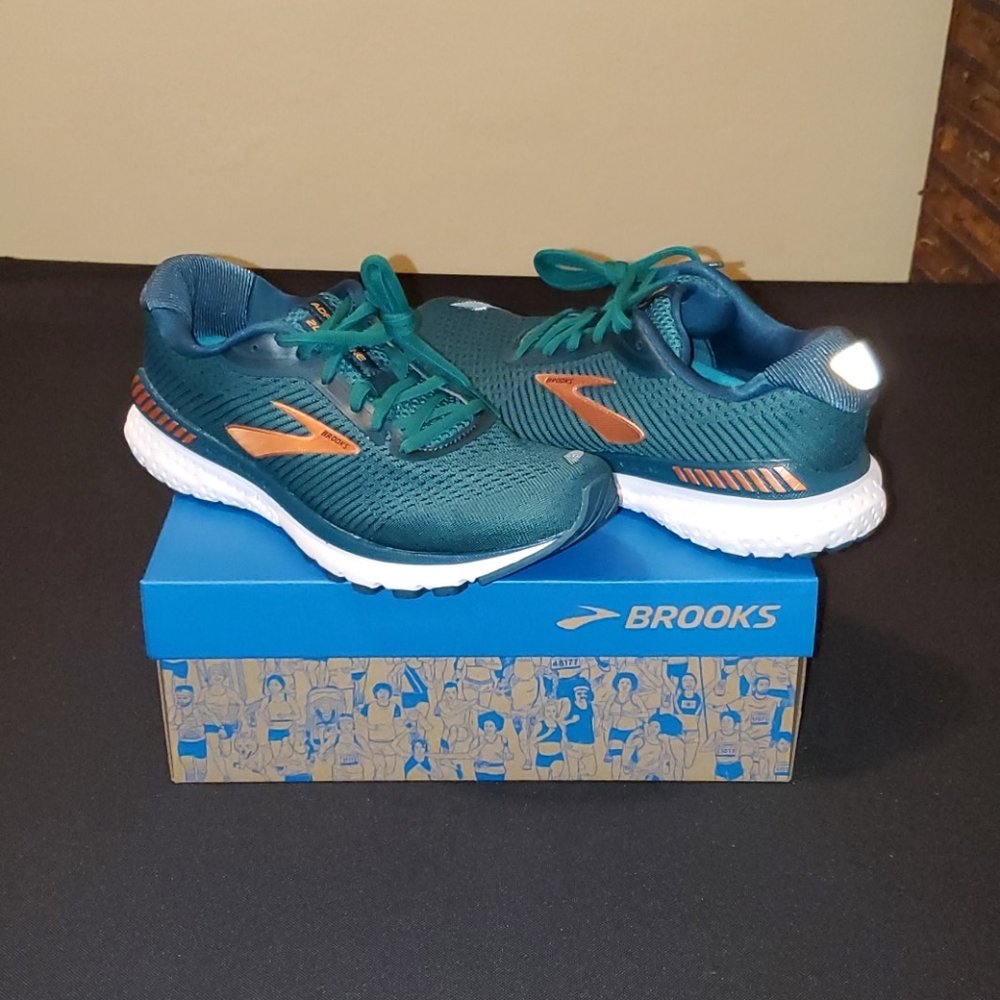 Brooks Adrenaline GTS 20 - NEW